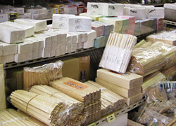 (有)村越折箱店 店内写真